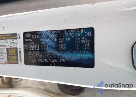 2017 Kia Sportage Lx z USA, uszkodzony, nr VIN KNDPM3AC5H7042650